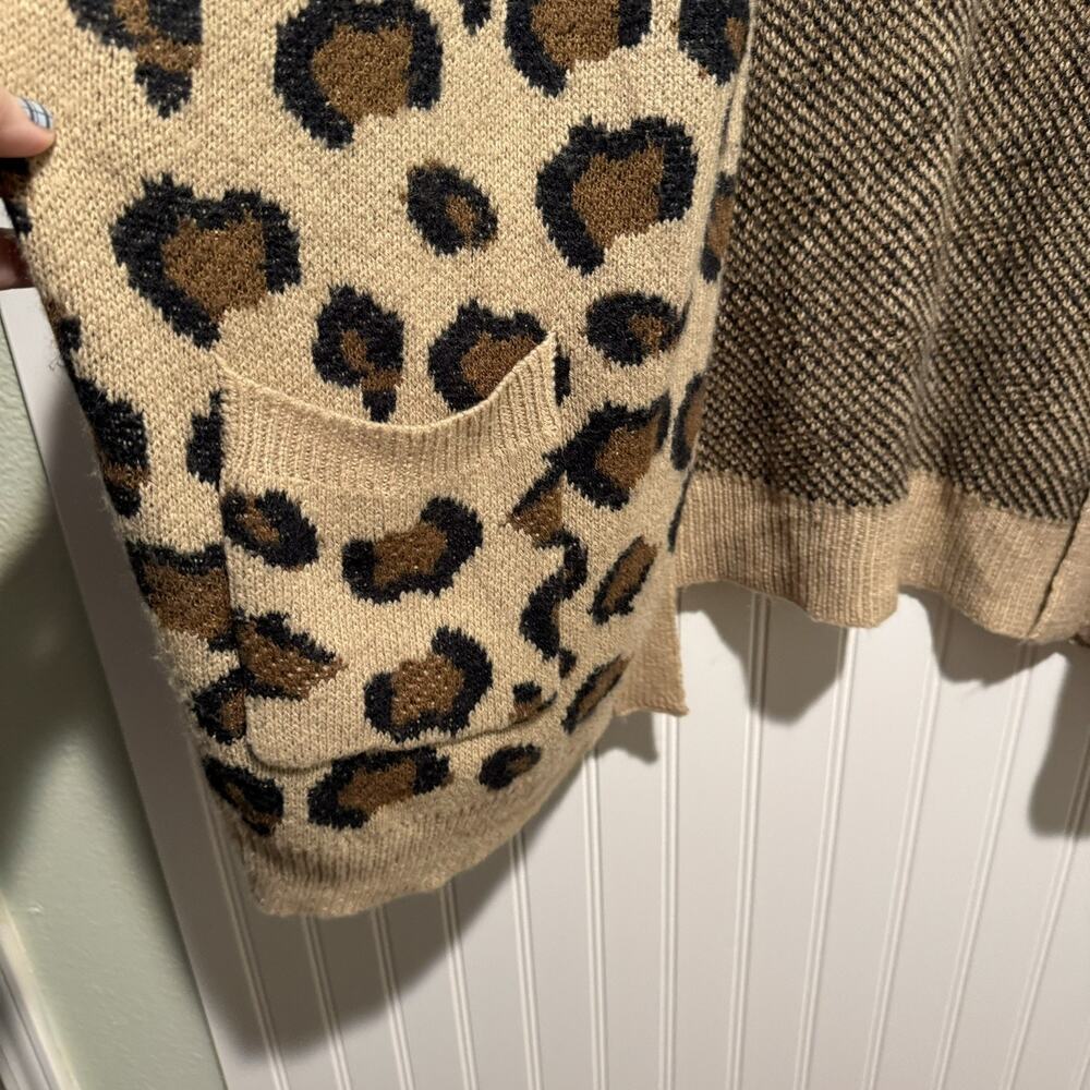 Hayden Leopard Cardigan Sweater Plus Size 2X/3X - Picture 3 of 6